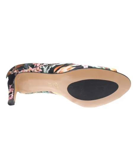 Féminité à vague & petit talon en OSMOSE: escarpin ajouré black flower