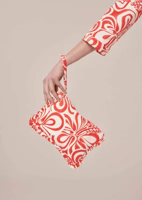 Pochette Sabrina écrue à motif graphique corail