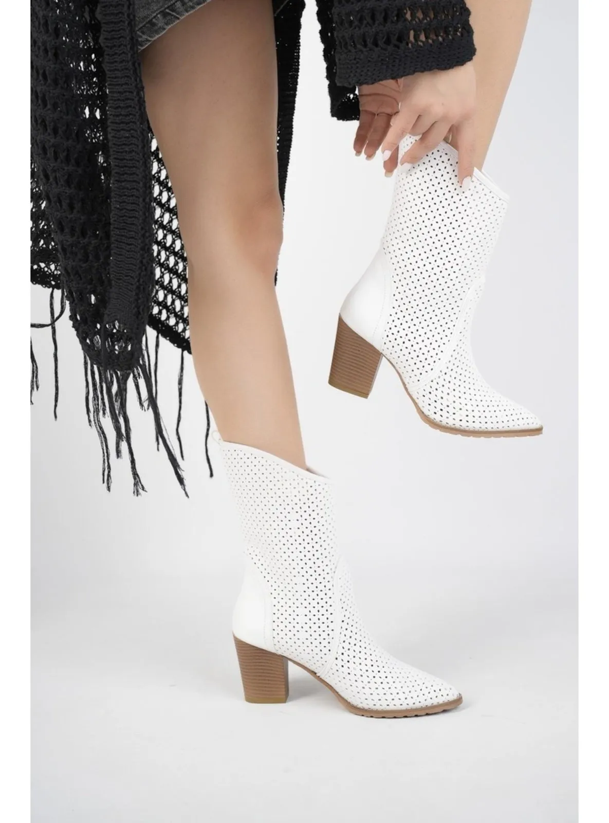 White - Boots